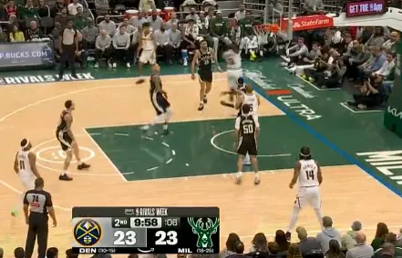 哈达威个人5投0中后直冲篮筐双手暴扣得手,次节取得首分